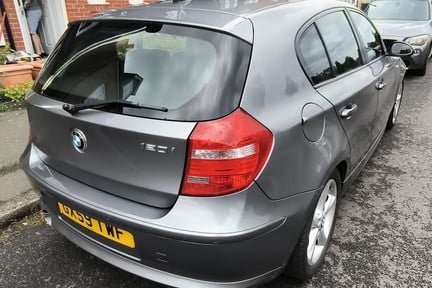 BMW 1 Series 120I SE 2