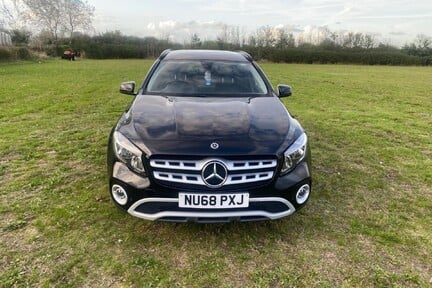 Mercedes-Benz GLA GLA 200 SE EXECUTIVE 3