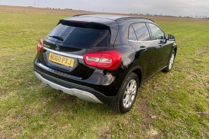 Mercedes-Benz GLA GLA 200 SE EXECUTIVE 15