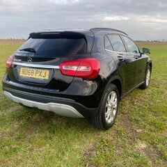 Mercedes-Benz GLA GLA 200 SE EXECUTIVE 16