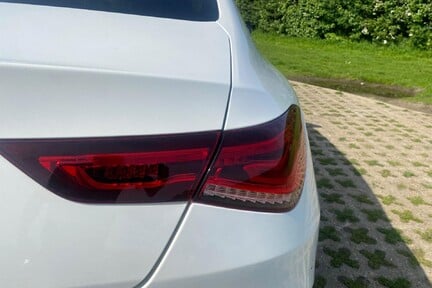 Mercedes-Benz CLA Class CLA 180 AMG LINE PREMIUM PLUS 42