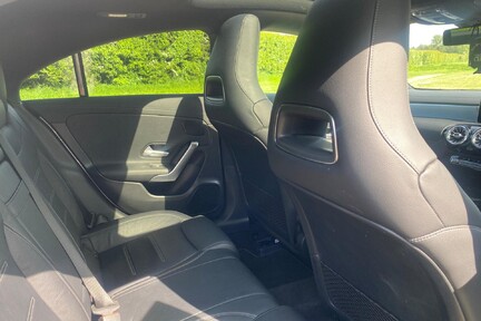 Mercedes-Benz CLA Class CLA 180 AMG LINE PREMIUM PLUS 26