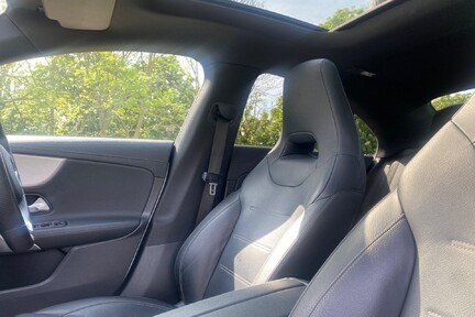 Mercedes-Benz CLA Class CLA 180 AMG LINE PREMIUM PLUS 35