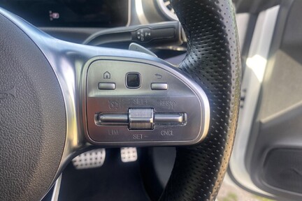 Mercedes-Benz CLA Class CLA 180 AMG LINE PREMIUM PLUS 54
