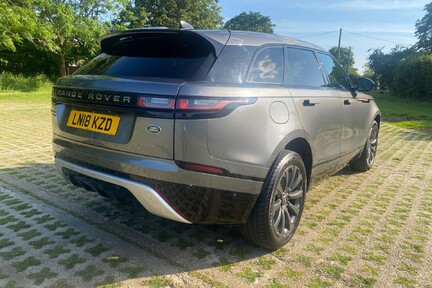 Land Rover Range Rover Velar R-DYNAMIC SE 36