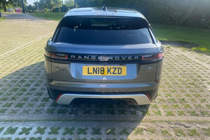 Land Rover Range Rover Velar R-DYNAMIC SE 37