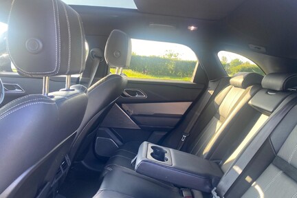 Land Rover Range Rover Velar R-DYNAMIC SE 43