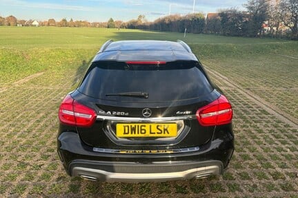 Mercedes-Benz GLA Class GLA 220 D 4MATIC AMG LINE PREMIUM 40