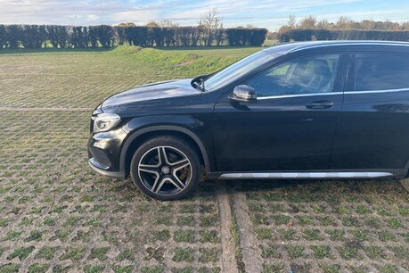 Mercedes-Benz GLA Class GLA 220 D 4MATIC AMG LINE PREMIUM Technical Data