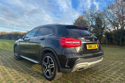 Mercedes-Benz GLA Class GLA 220 D 4MATIC AMG LINE PREMIUM 46