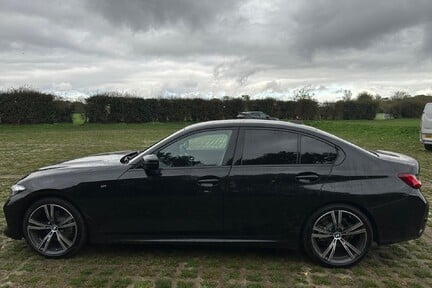 BMW 3 Series 320I M SPORT 33