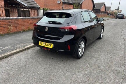 Vauxhall Corsa SE 2