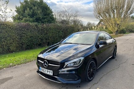 Mercedes-Benz CLA Class CLA 180 AMG LINE 8