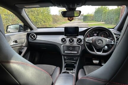 Mercedes-Benz CLA Class CLA 180 AMG LINE 26