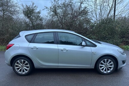 Vauxhall Astra ACTIVE 5