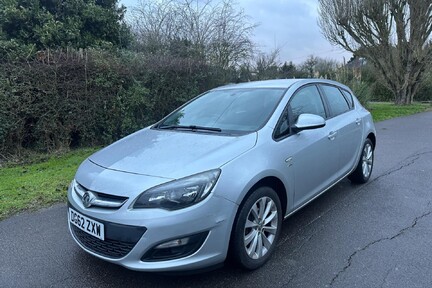 Vauxhall Astra ACTIVE 9