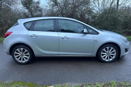 Vauxhall Astra ACTIVE 4