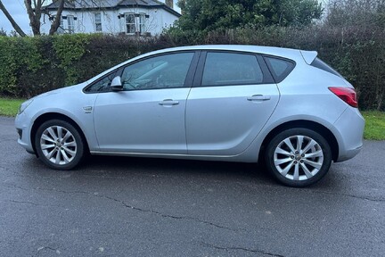Vauxhall Astra ACTIVE 12