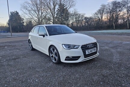 Audi A3 TFSI SPORT 1