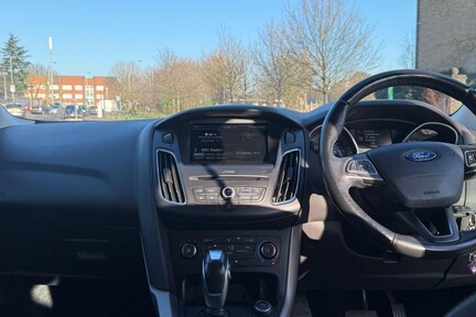 Ford Focus ZETEC 3