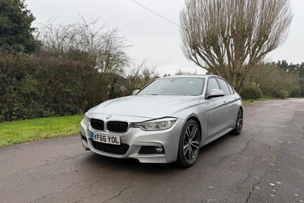 BMW 3 Series 330E M SPORT 7