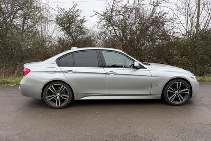 BMW 3 Series 330E M SPORT 16