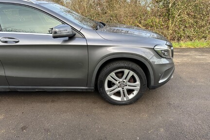 Mercedes-Benz GLA GLA 200 D SPORT PREMIUM PLUS 3