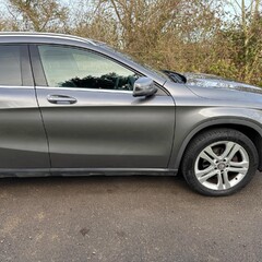 Mercedes-Benz GLA GLA 200 D SPORT PREMIUM PLUS 7