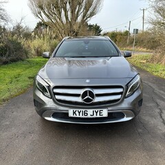 Mercedes-Benz GLA GLA 200 D SPORT PREMIUM PLUS 15