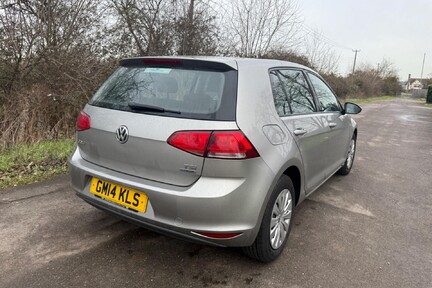 Volkswagen Golf S TSI BLUEMOTION TECHNOLOGY 14