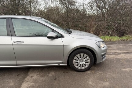 Volkswagen Golf S TSI BLUEMOTION TECHNOLOGY 17