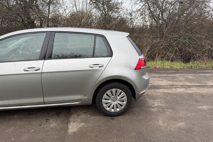 Volkswagen Golf S TSI BLUEMOTION TECHNOLOGY 34