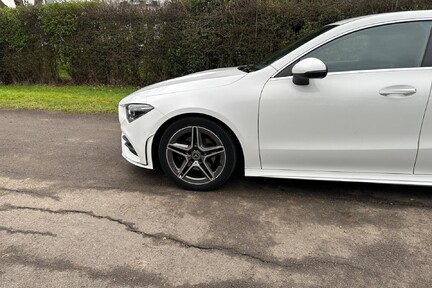 Mercedes-Benz CLA Class CLA 180 AMG LINE PREMIUM 19