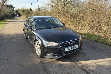 Audi A3 TFSI SPORT 1