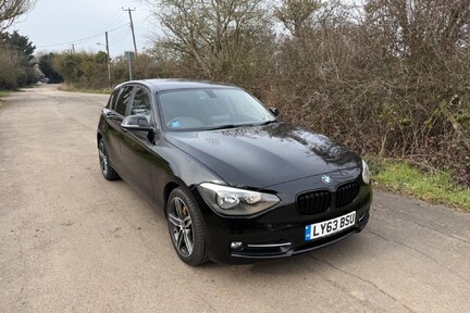 BMW 1 Series 116I SPORT 1