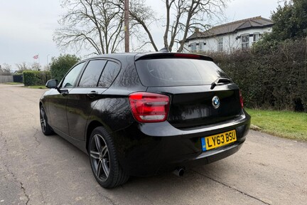 BMW 1 Series 116I SPORT 8