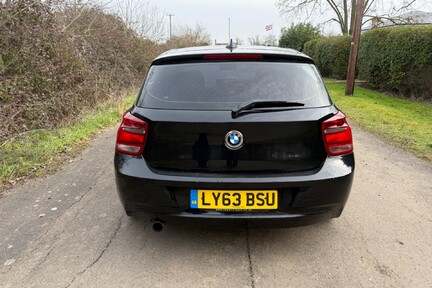 BMW 1 Series 116I SPORT 9