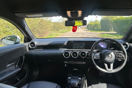 Mercedes-Benz A Class A 180 D SE 11