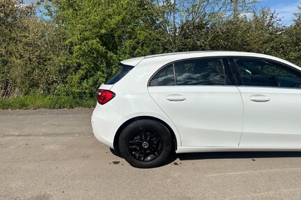 Mercedes-Benz A Class A 180 D SE 13