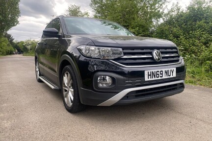 Volkswagen T-Cross SE TSI 1