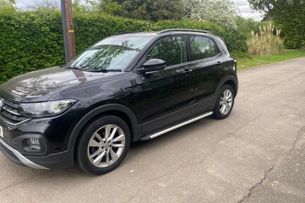Volkswagen T-Cross SE TSI 10