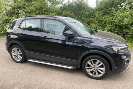 Volkswagen T-Cross SE TSI 11