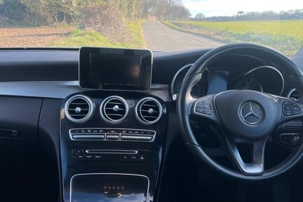 Mercedes-Benz C Class C 250 D SPORT 14