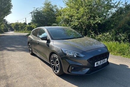 Ford Focus ST-LINE X 3