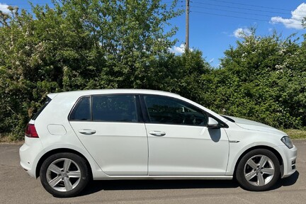 Volkswagen Golf MATCH TSI BLUEMOTION 8