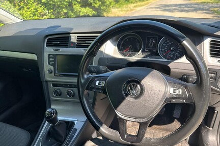 Volkswagen Golf MATCH TSI BLUEMOTION 16