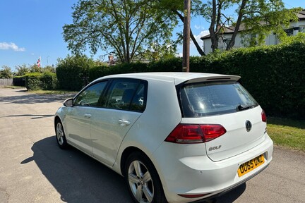 Volkswagen Golf MATCH TSI BLUEMOTION 23