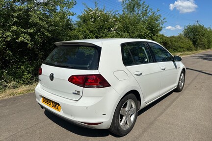 Volkswagen Golf MATCH TSI BLUEMOTION 28