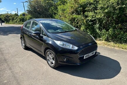 Ford Fiesta ZETEC 2