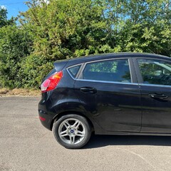Ford Fiesta ZETEC 16